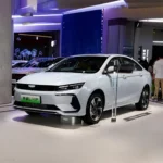 Geely Emgrand L Hip New Energy  Plug-in Hybrid Compact Sedan– In Stock in China | Chinese Cars in Uzbekistan For Sale - Image 2